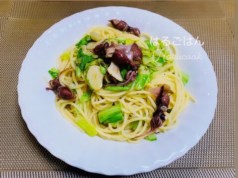 春キャベツとホタルイカのパスタ〜アンチョビソース〜